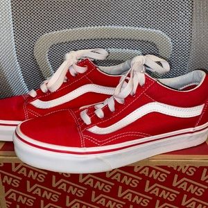 Old Skool Vans Size 6 Women’s